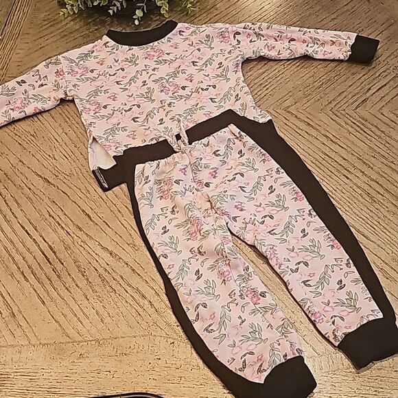 4T floral long sleeve pj set Limited Too - Picture 14 of 14